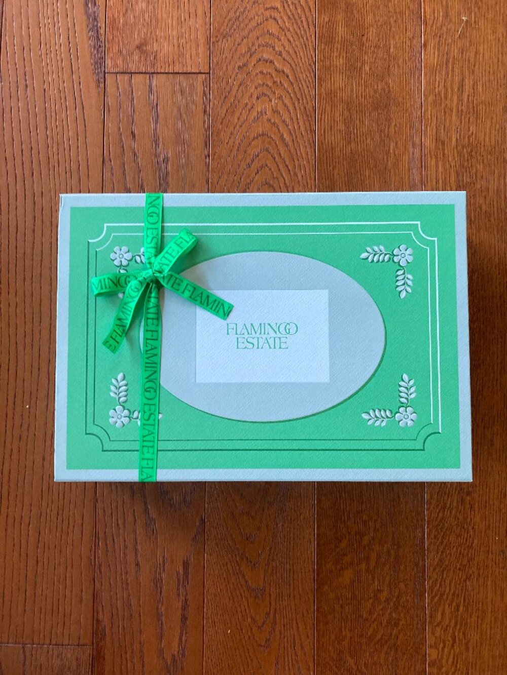 FLAMINGO ESTATE signature gift box - LARGE